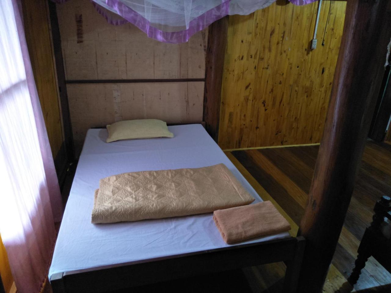Ba Be Lake-Huyen Hao Homestay エクステリア 写真